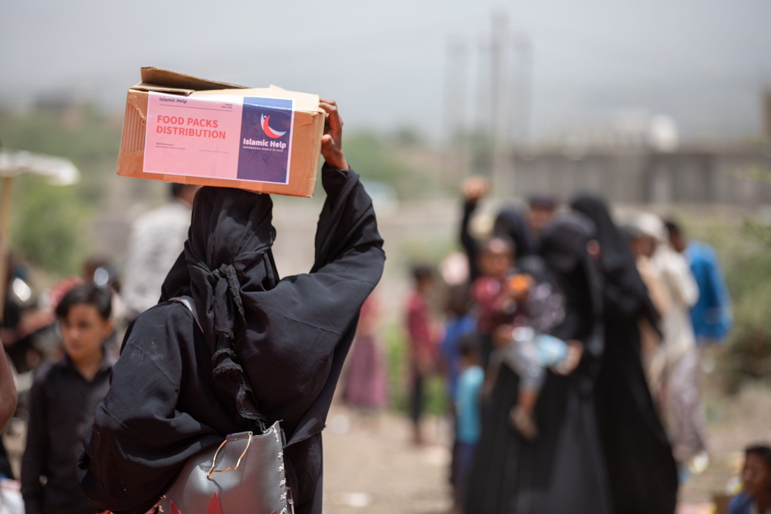 Sadaqah vs Zakat: Key Differences Explained